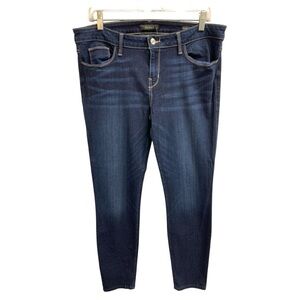 Guess size 32 Large